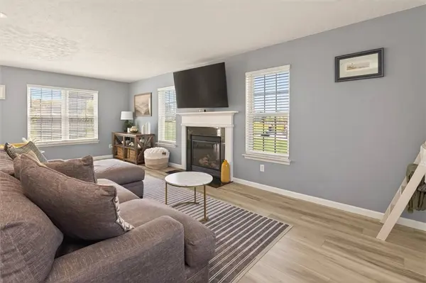 75 Westcombe PARK, West Henrietta, NY 14586