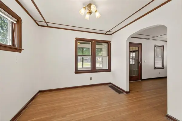 56 Langford RD, Rochester, NY 14615