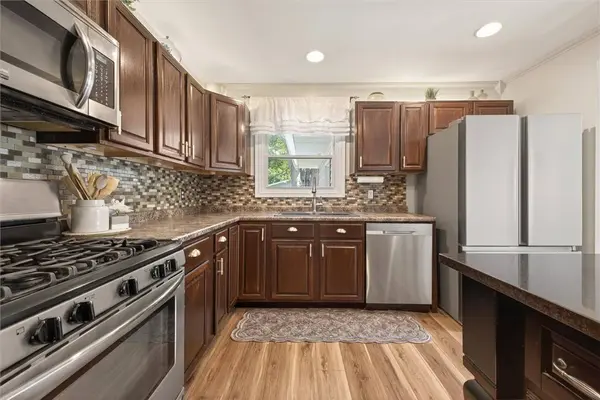 34 Faircrest RD, Rochester, NY 14623