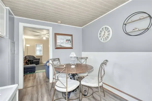 135 Doncaster RD, Rochester, NY 14623