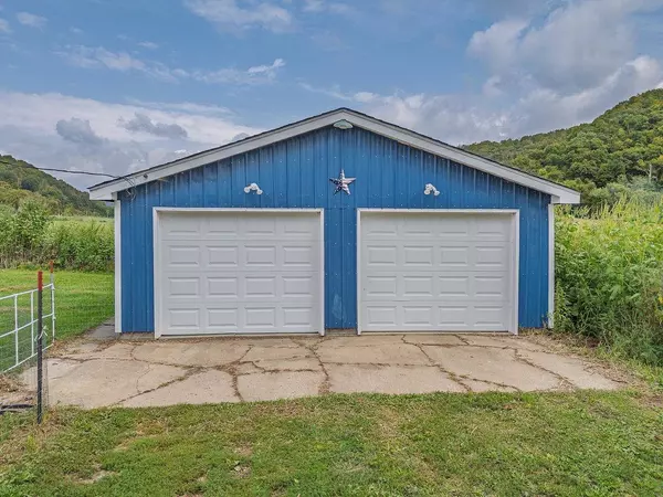 21250 Honer Lane, Richland Center, WI 53581