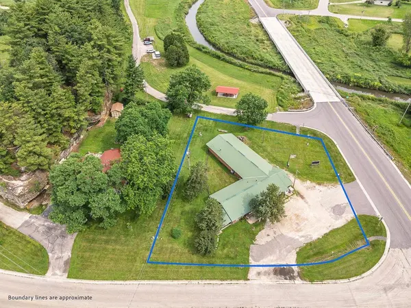 17520 Highway 80, Richland Center, WI 53581