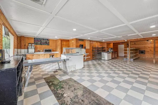 17520 Highway 80, Richland Center, WI 53581