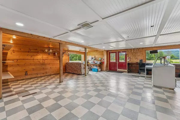 17520 Highway 80, Richland Center, WI 53581