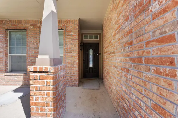 6011 Enchantment, San Antonio, TX 78218
