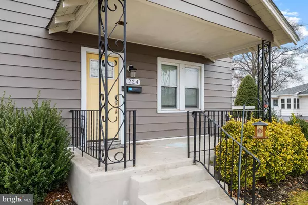 224 E 5TH ST, Florence, NJ 08518