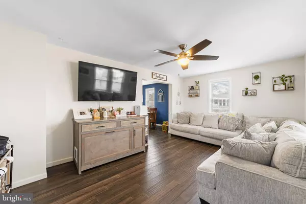 224 E 5TH ST, Florence, NJ 08518