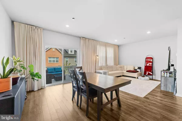 30 MARION AVE, Bordentown, NJ 08505