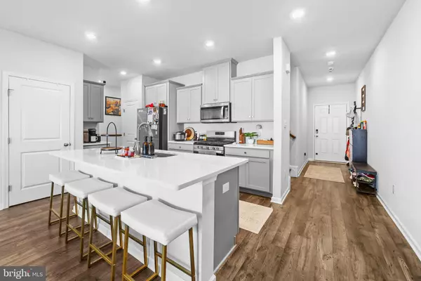 30 MARION AVE, Bordentown, NJ 08505