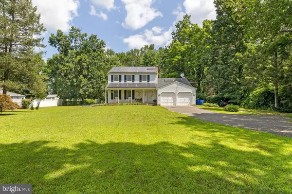 13 RETREAT RD, Southampton, NJ 08088