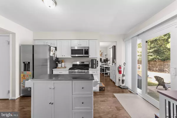 3 PRINCE CHARLES CT, Marlton, NJ 08053