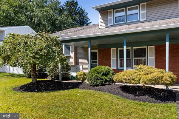 1606 GORDON RD, Burlington, NJ 08016