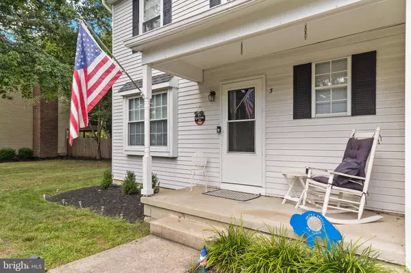 3 PRINCE CHARLES CT, Marlton, NJ 08053