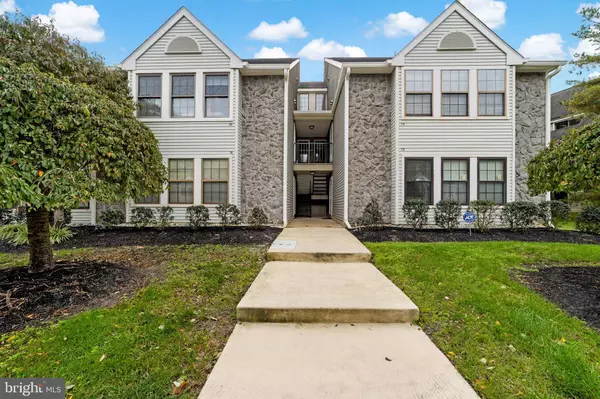 74 BRIDGEWATER DR, Marlton, NJ 08053