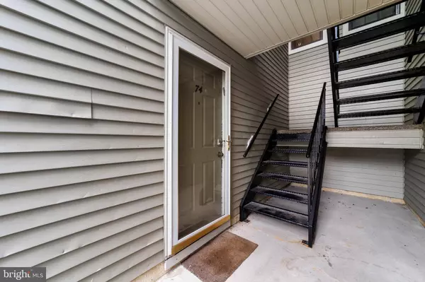 74 BRIDGEWATER DR, Marlton, NJ 08053