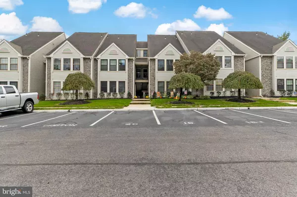 74 BRIDGEWATER DR, Marlton, NJ 08053