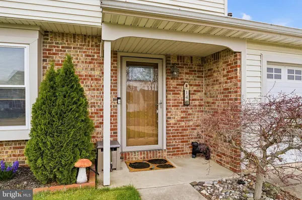 14 WOODHURST DR, Mount Holly, NJ 08060