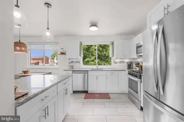 907 RUSSO DR, Westampton, NJ 08060