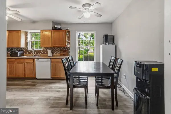 517 NEW JERSEY RD, Browns Mills, NJ 08015