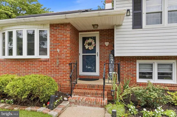 22 WINDING WAY, Mount Holly, NJ 08060