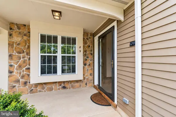 89 KETTLEBROOK DR, Mt Laurel, NJ 08054