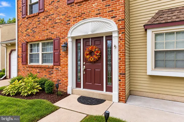 26 LAKESIDE DR, Marlton, NJ 08053