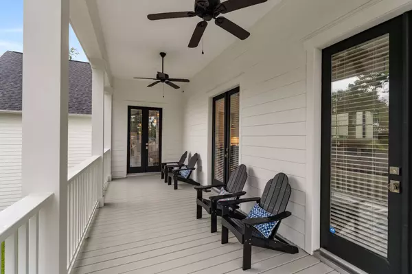 1114 Grovewood LN, Houston, TX 77008