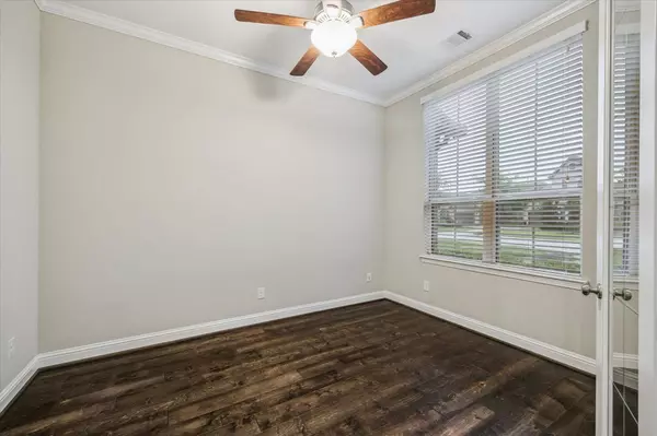 17322 Legend Creek CT, Tomball, TX 77375