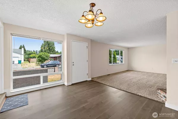 1706 19th DR NE, Auburn, WA 98002