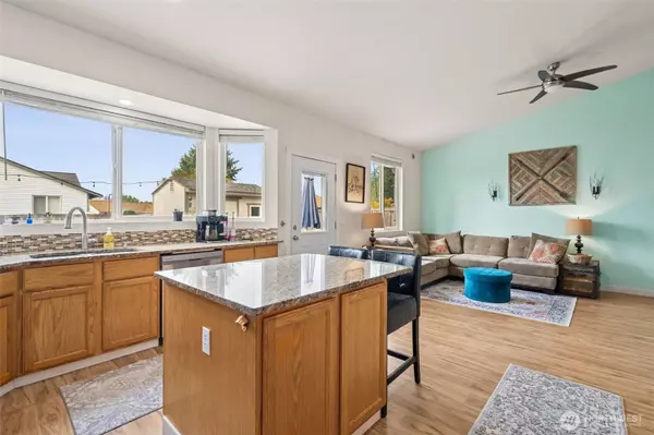 21510 43rd Avenue Ct E, Spanaway, WA 98387