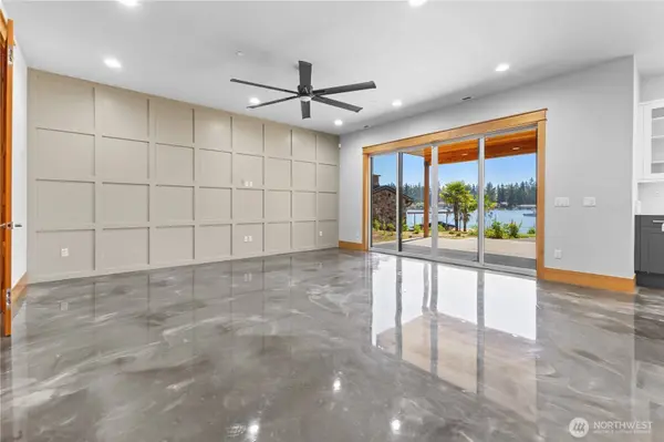 1024 184th Avenue Ct E, Lake Tapps, WA 98391