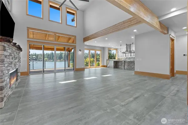 1024 184th Avenue Ct E, Lake Tapps, WA 98391