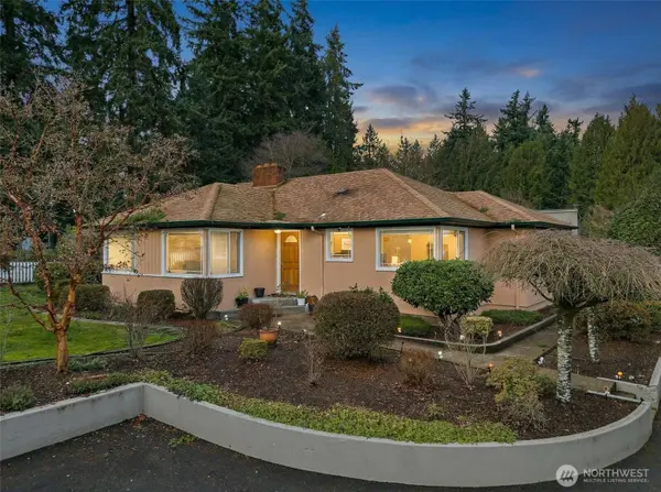 7419 112th ST E, Puyallup, WA 98373