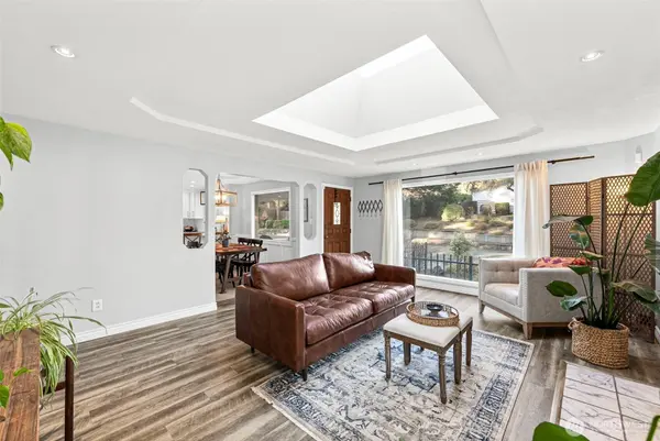 702 Yale ST, Fircrest, WA 98466