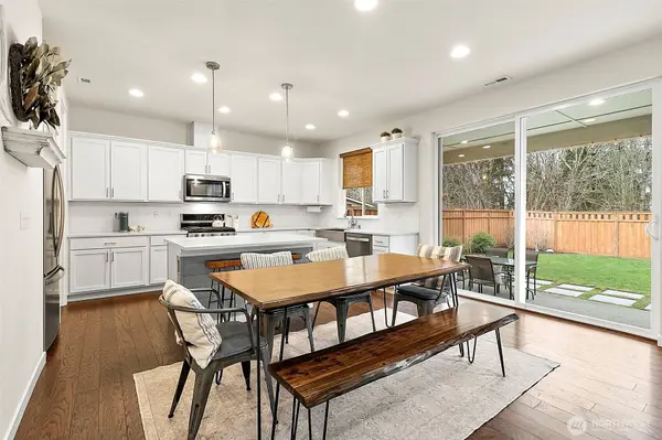 18001 131st ST E, Bonney Lake, WA 98391