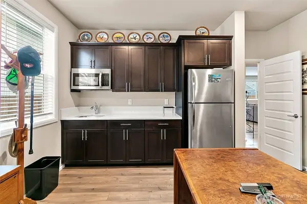 19121 129th ST E, Bonney Lake, WA 98391