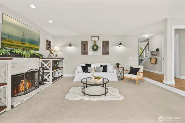 1827 Collins RD, Buckley, WA 98321