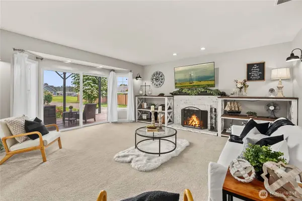 1827 Collins RD, Buckley, WA 98321
