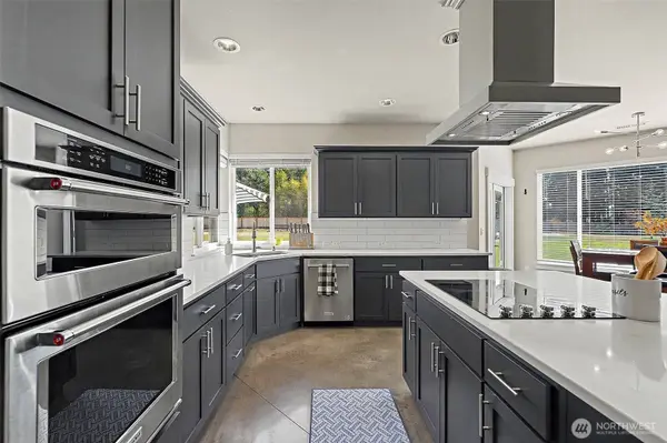 2222 215th ST E, Spanaway, WA 98387