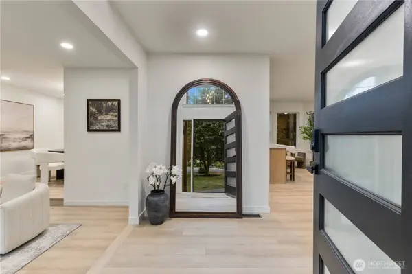 6817 193rd AVE E, Bonney Lake, WA 98391