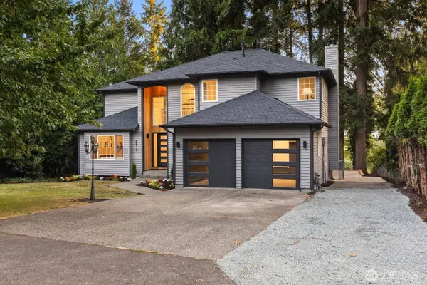 6817 193rd AVE E, Bonney Lake, WA 98391