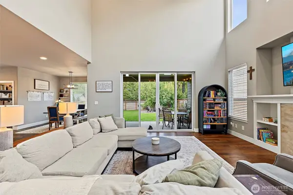 14708 199th AVE E, Bonney Lake, WA 98391