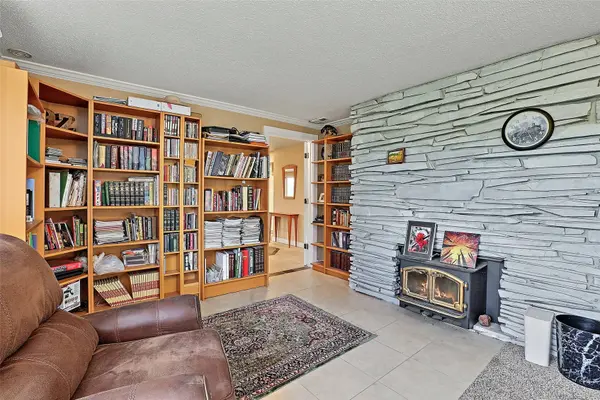 1312 12th ST SE, Puyallup, WA 98372