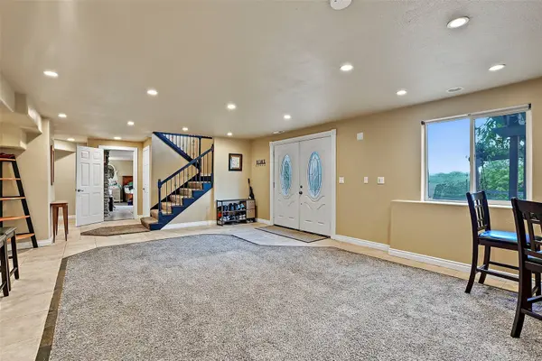 1312 12th ST SE, Puyallup, WA 98372