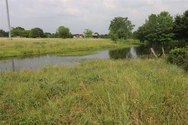 72 Julia Justice RD, Huntsville, TX 77320