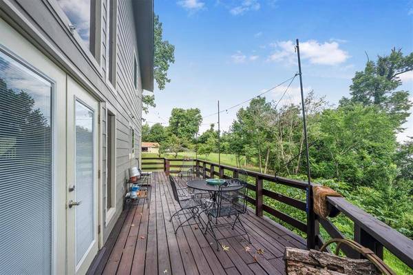 200 Joanna Pine LN, Livingston, TX 77351