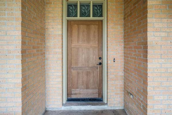 1001 Cherry Hills DR, Huntsville, TX 77340