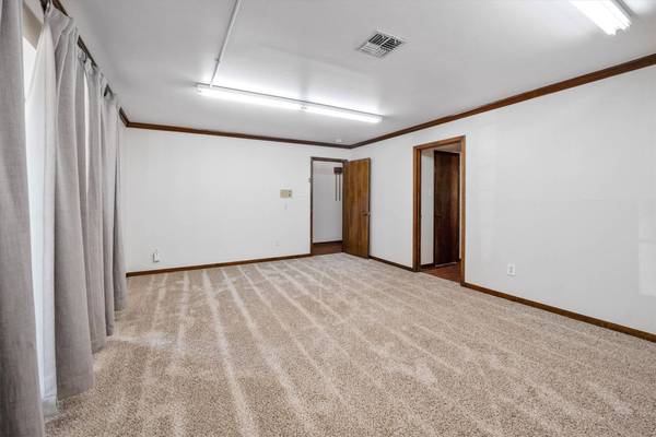 1417 15th ST, Huntsville, TX 77340