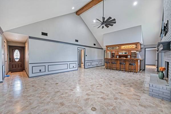 479 Cherry Hills DR, Huntsville, TX 77340