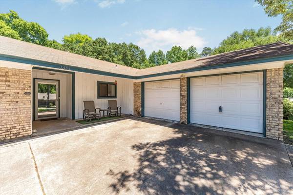 3333 Bent Bough PARK, Huntsville, TX 77340
